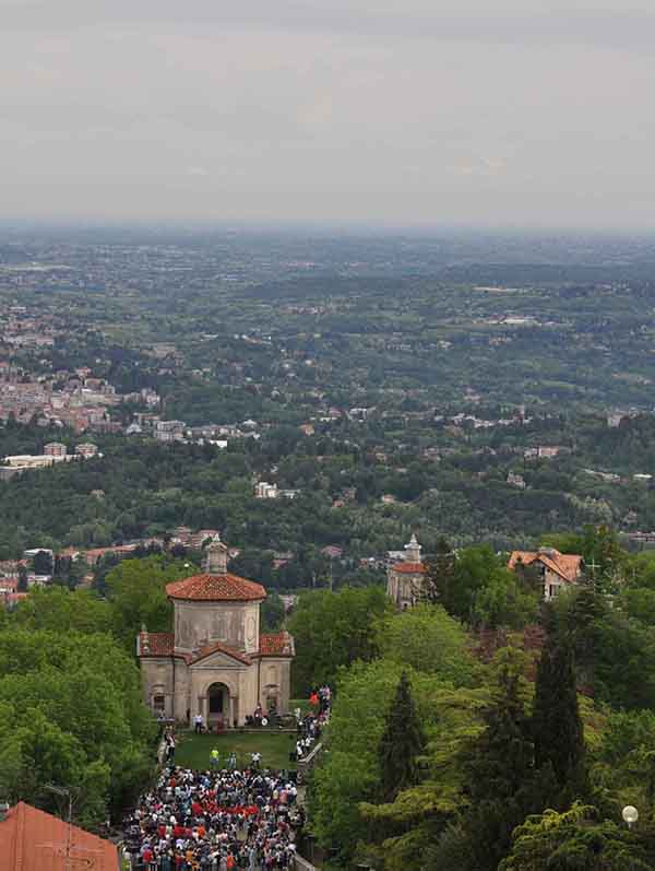 Veduta dal borgo s1