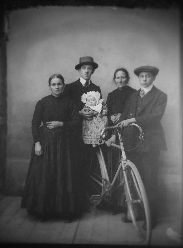 La bicicletta in una foto d epoca